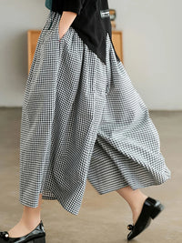 Wide-Leg Linen Pants